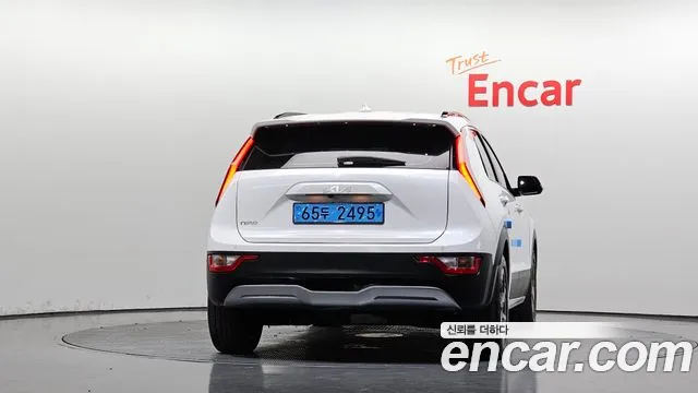Kia Niro Niro (New) — Фото автомобиля 4