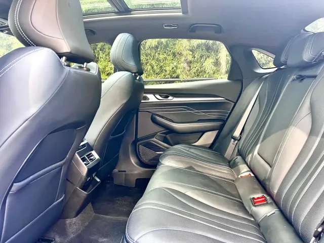 Geely Xingrui — Фото автомобиля 11