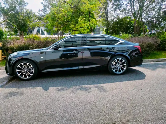 Cadillac CT5 — Фото автомобиля 2