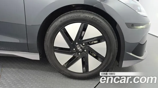 Hyundai Ioniq 6 — Фото автомобиля 6