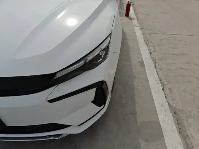 Geely Emgrand L — Фото автомобиля 23