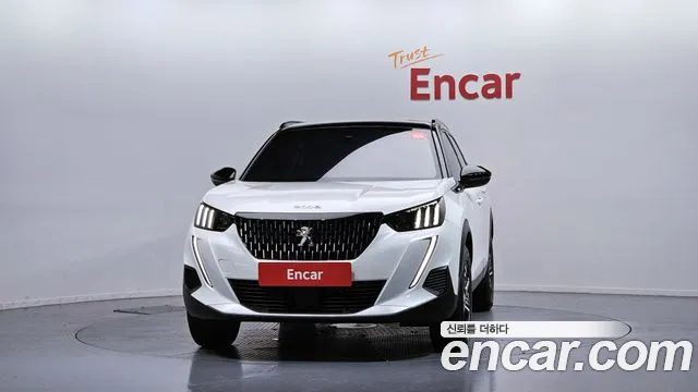 Peugeot 2008 — Фото автомобиля 3
