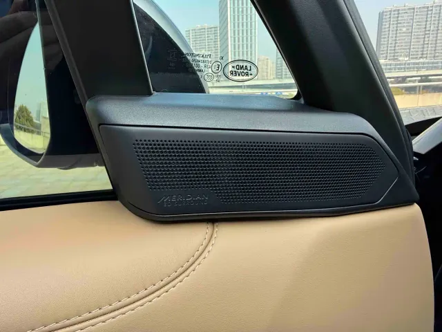 Land Rover Range Rover — Фото автомобиля 14