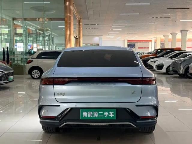 BYD Han — Фото автомобиля 6