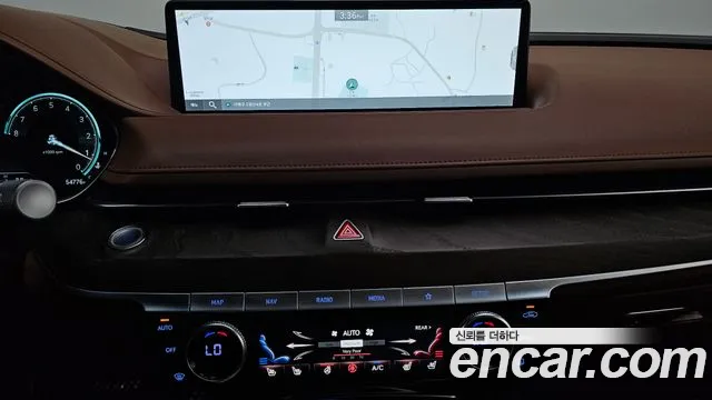 Genesis G80 Бензин 2.5 турбо AWD — Фото автомобиля 13