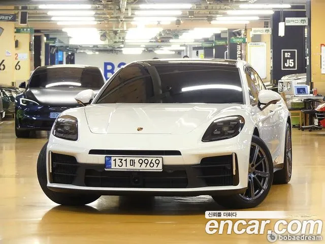 Porsche Panamera Panamera (976) — Фото автомобиля 3