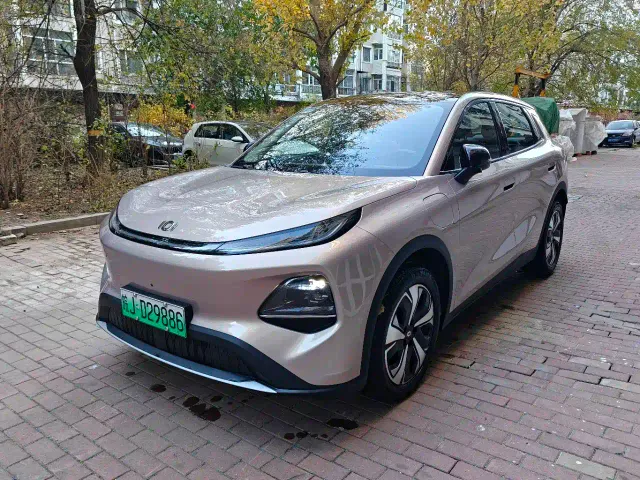 Фотография автомобиля — Changan Qiyuan Q05