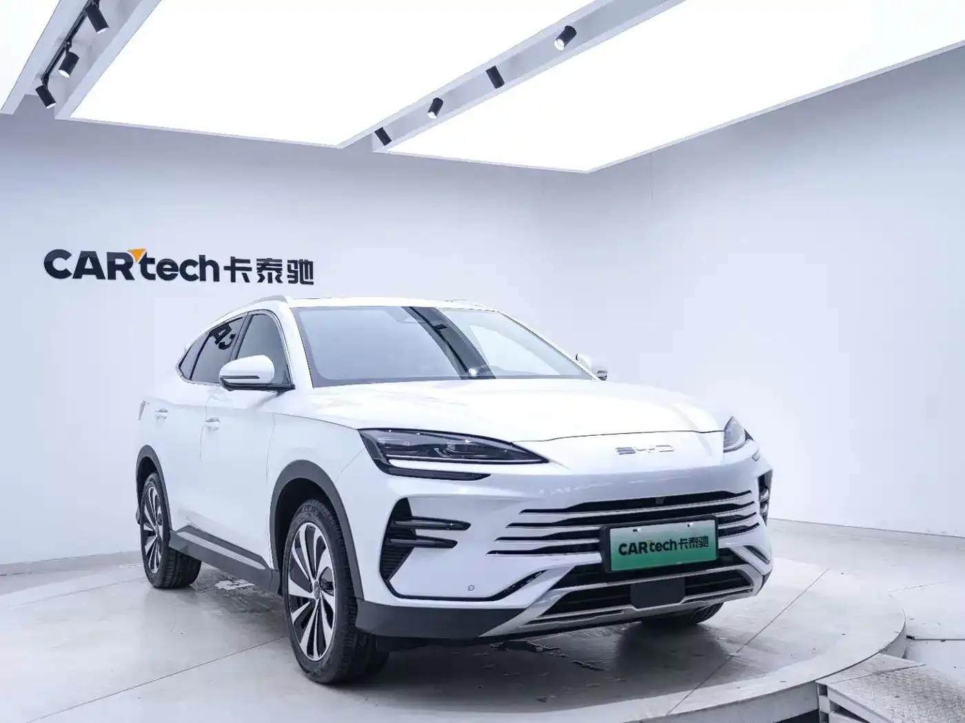 BYD Song PLUS PHEV 2023 Champion Edition DM-i 110KM Flagship PLUS — Фото автомобиля 8