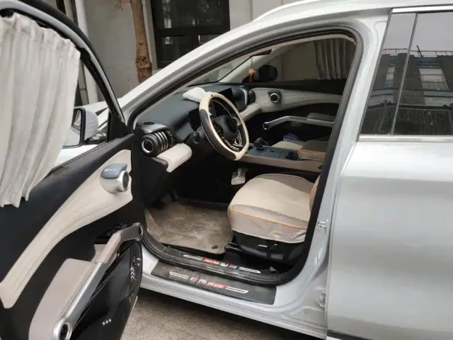 BYD Yuan PLUS — Фото автомобиля 9
