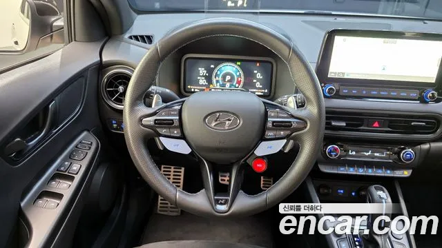 Hyundai Kona Новый Kona Бензин 2.0 2WD — Фото автомобиля 12