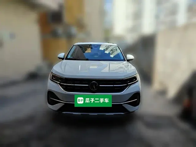 Volkswagen Tayron GTE Plug-in Hybrid — Фото автомобиля 2