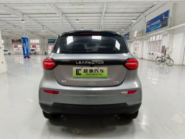 Leapmotor T03 — Фото автомобиля 5
