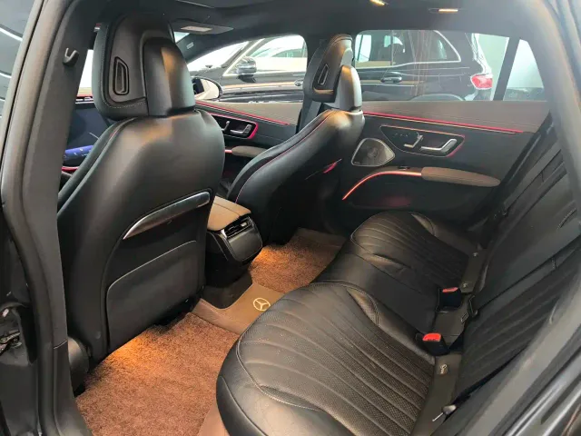 Mercedes-Benz EQS — Фото автомобиля 12