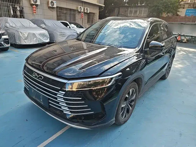 Фотография автомобиля — BYD Seal 05 DM-i