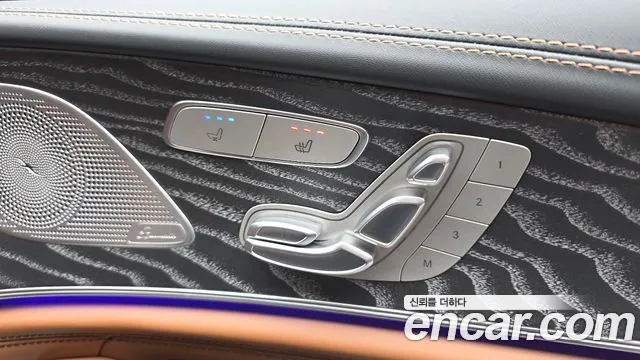 Mercedes-Benz AMG GT 4 двери 43 4MATIC+ — Фото автомобиля 27