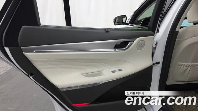 Hyundai Grandeur — Фото автомобиля 25