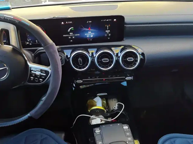 Mercedes-Benz A-Class — Фото автомобиля 13
