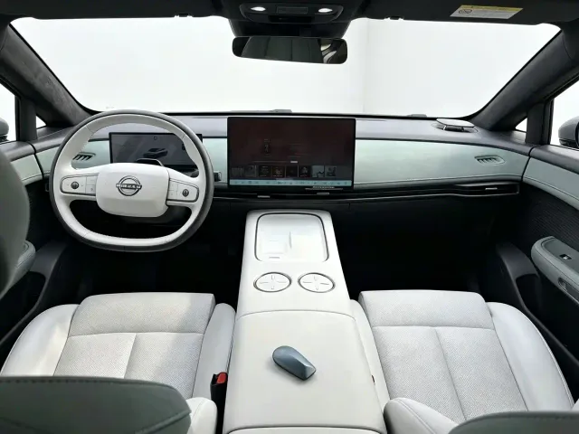 Nissan N7 — Фото автомобиля 5