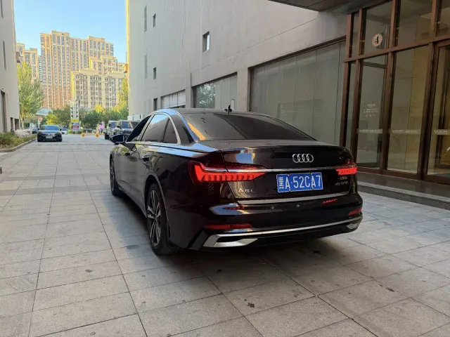 Audi A6L — Фото автомобиля 10
