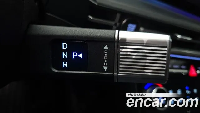 Hyundai Santa Fe MX5 — Фото автомобиля 9