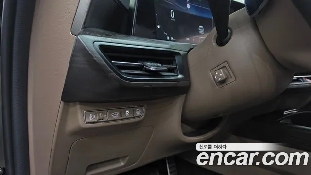 Kia K8 Signature — Фото автомобиля 26