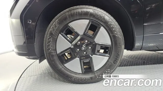 Hyundai Santafe — Фото автомобиля 4