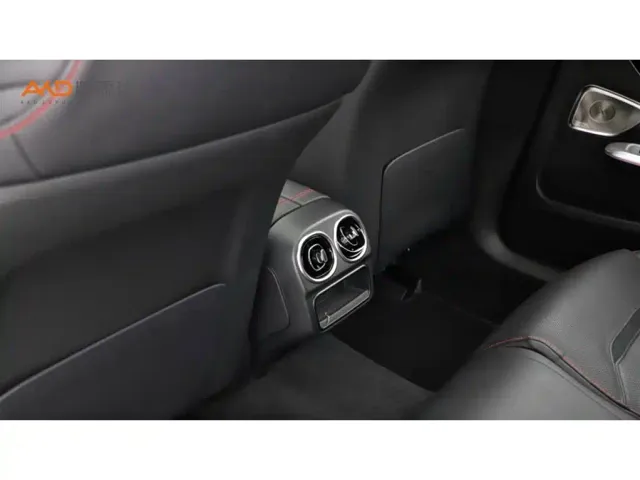 Mercedes-Benz C-Class AMG — Фото автомобиля 9