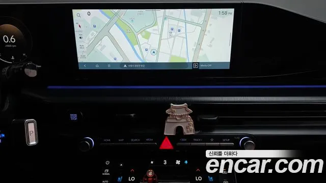 Hyundai Grandeur Grandeur (GN7) 3.5 Бензин 4WD — Фото автомобиля 10
