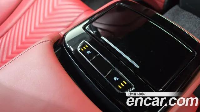 Genesis G80 Бензин 2.5 турбо AWD — Фото автомобиля 12