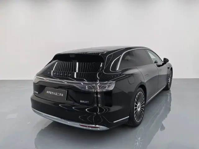 Stelato S9T — Фото автомобиля 2