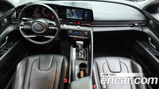 Hyundai Avante CN7 — Фото автомобиля 10