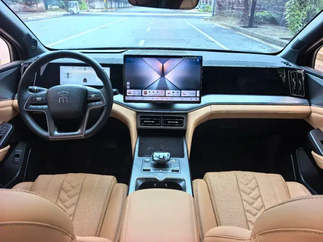 BYD Song L DM-i — Фото автомобиля 10