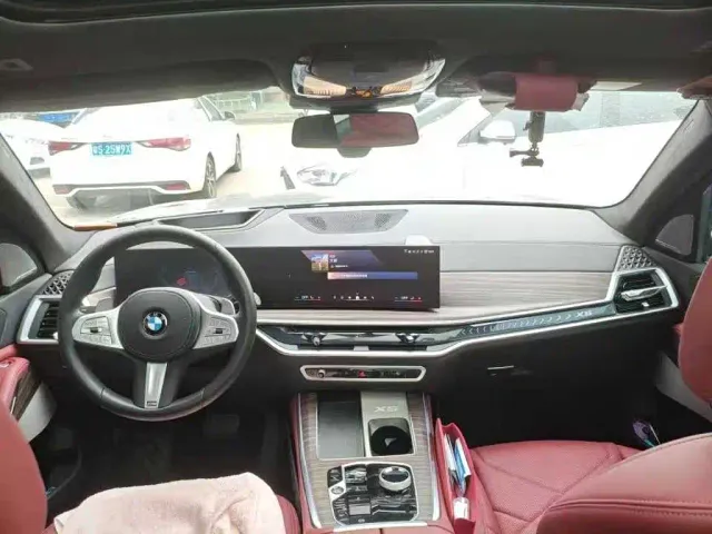 BMW X5 — Фото автомобиля 4