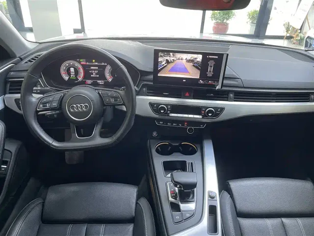 Audi A4L — Фото автомобиля 11