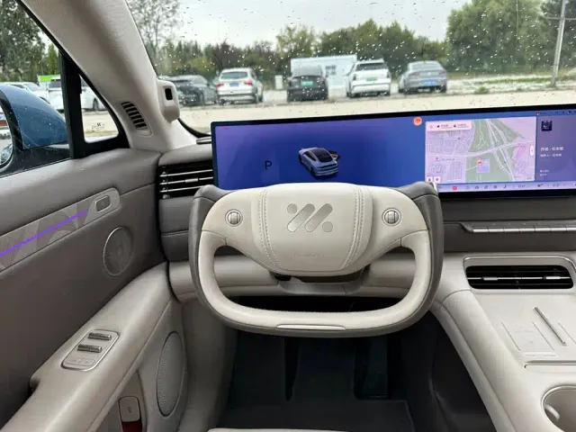 IM Motors LS6 — Фото автомобиля 18