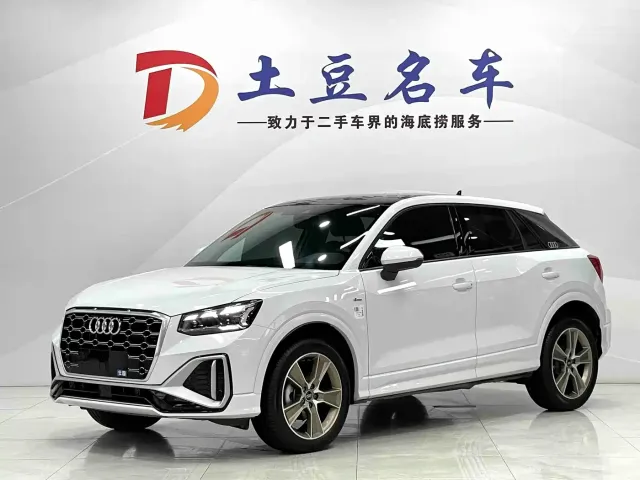 Фотография автомобиля — Audi Q2L