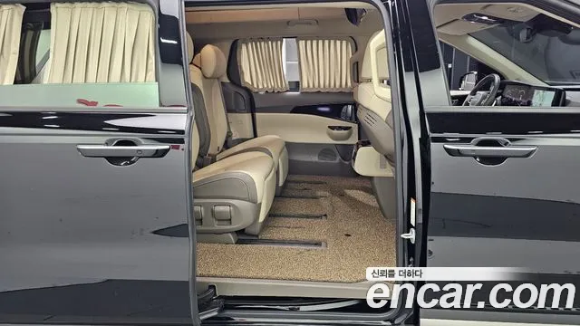Kia Carnival 4th Gen — Фото автомобиля 18
