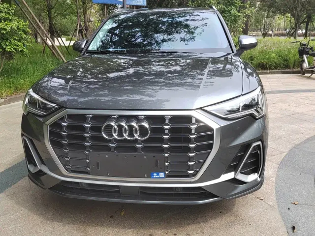 Audi Q3 — Фото автомобиля 2