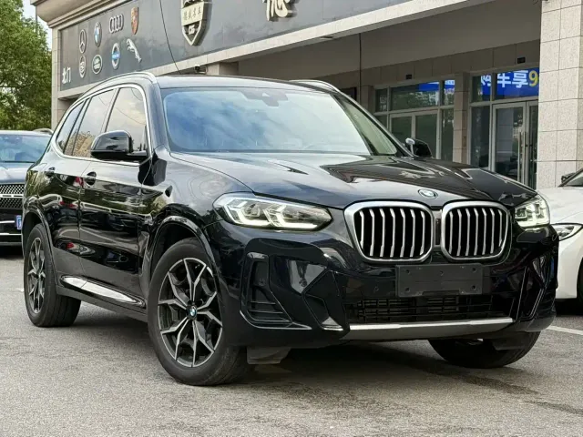 BMW X3 — Фото автомобиля 3