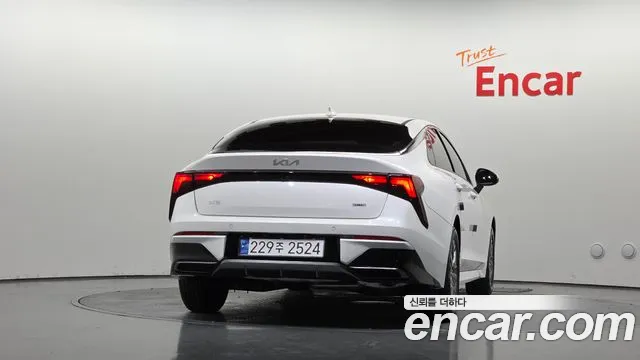 Kia K5 Prestige — Фото автомобиля 4