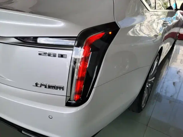 Cadillac CT6 — Фото автомобиля 7
