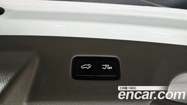 Kia Canival Carnival 4 поколение Бензин 7 мест Hi-Limousine — Фото автомобиля 10