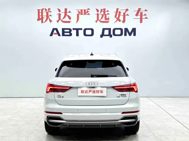 Audi Q3 — Фото автомобиля 5