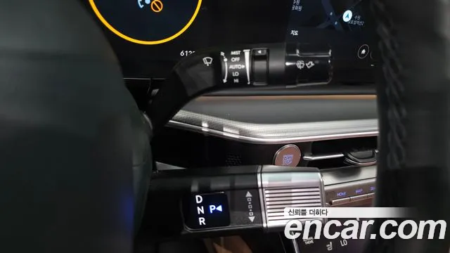 Hyundai Grandeur GN7 — Фото автомобиля 12