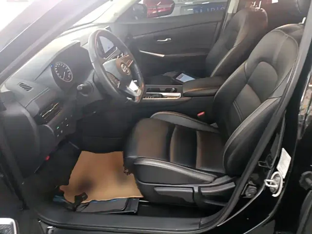 Nissan Sylphy — Фото автомобиля 14