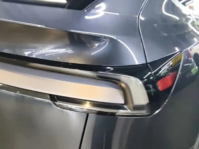 Tesla Model Y — Фото автомобиля 7