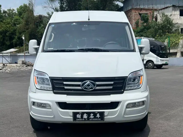 Maxus Xintu V80 — Фото автомобиля 2