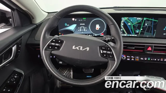Kia EV6 — Фото автомобиля 10