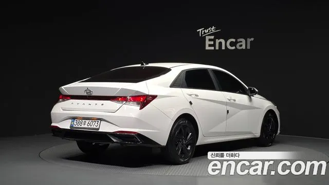 Hyundai AVANTE Avante (CN7) — Фото автомобиля 2