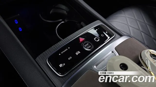 Mercedes-Benz EQS — Фото автомобиля 15